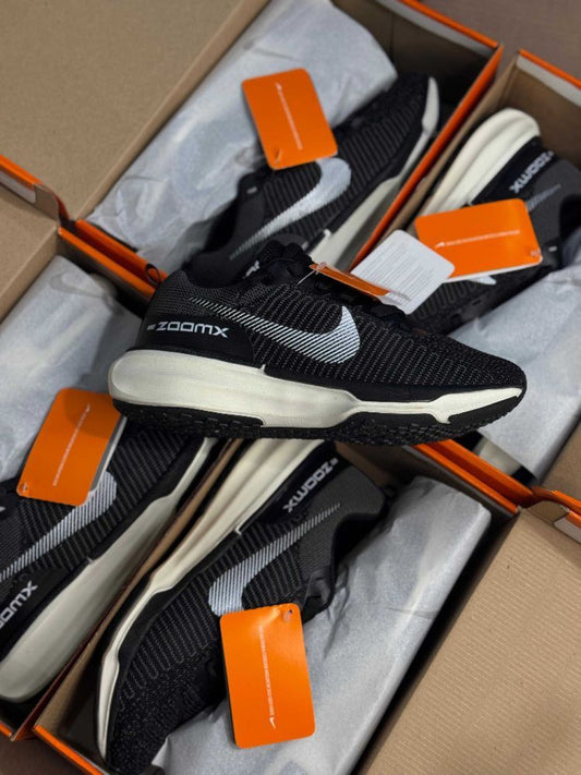 ZoomX - (Linha Premium) x Preto/branco